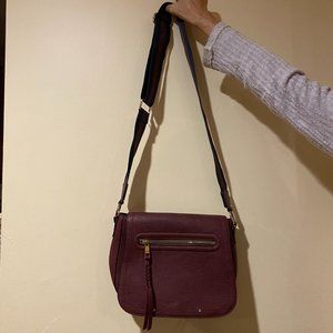 Gap Izzy Burgundy Crossbody